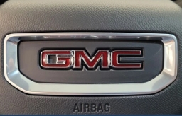GMC Terrain AWD AT4 4dr 2026