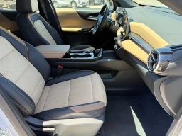 Chevrolet Equinox FWD ACTIV 4dr 2027