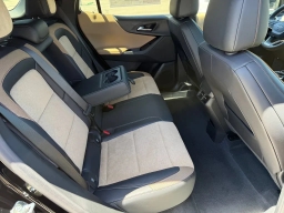 Chevrolet Equinox FWD ACTIV 4dr 2027