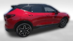 Chevrolet Equinox FWD LT 4dr 2025