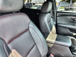 Chevrolet Equinox FWD LT 4dr 2025