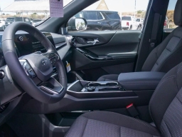 Chevrolet Equinox FWD LT 4dr 2026