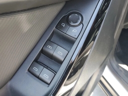 Chevrolet Equinox FWD LT 4dr 2026