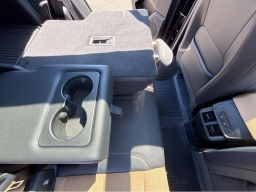 Chevrolet Equinox AWD ACTIV 4dr 2026