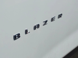 Chevrolet Blazer LT FWD 4dr 2026