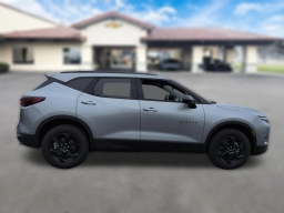Chevrolet Blazer LT FWD 4dr 2026