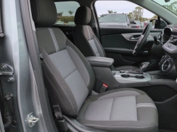Chevrolet Blazer LT FWD 4dr 2026