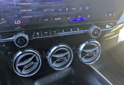 Chevrolet Blazer EV FWD LT 4dr 2026