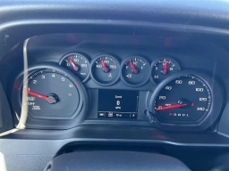 GMC Sierra 1500 Pro 4WD Crew Cab 157" 2026