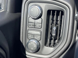 GMC Sierra 1500 Pro 4WD Crew Cab 157" 2026