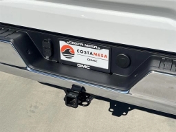 GMC Sierra 1500 Pro 4WD Crew Cab 157" 2026