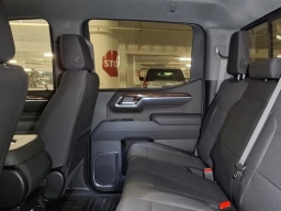GMC Sierra 1500 SLE 4WD Crew Cab 157" 2026