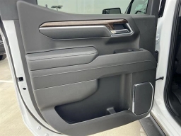 GMC Sierra 1500 Elevation 4WD Crew Cab 157" 2026