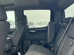 GMC Sierra 1500 Elevation 4WD Crew Cab 147" 2026