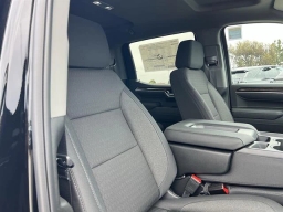 GMC Sierra 1500 Elevation 4WD Crew Cab 147" 2026