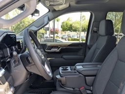 GMC Sierra 1500 Elevation 4WD Crew Cab 157" 2026