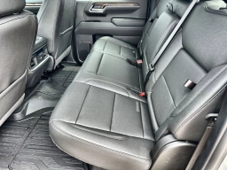 GMC Sierra 1500 Elevation 4WD Crew Cab 157" 2026