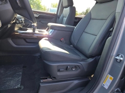 GMC Sierra 1500 Elevation 4WD Crew Cab 147" 2026