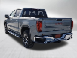 GMC Sierra 1500 SLT 4WD Crew Cab 157" 2026