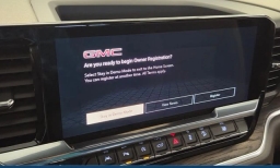 GMC Sierra 1500 SLT 4WD Crew Cab 147" 2026