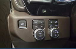 GMC Sierra 1500 SLT 4WD Crew Cab 147" 2026