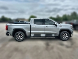 GMC Sierra 1500 SLT 4WD Crew Cab 157" 2026