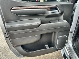 GMC Sierra 1500 SLT 4WD Crew Cab 157" 2026