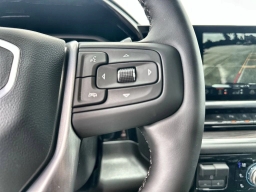 GMC Sierra 1500 SLT 4WD Crew Cab 157" 2026