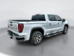 GMC Sierra 1500 SLT 4WD Crew Cab 147" 2026