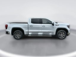 GMC Sierra 1500 SLT 4WD Crew Cab 147" 2026