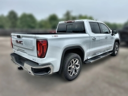 GMC Sierra 1500 SLT 4WD Crew Cab 147" 2026