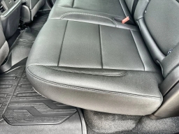 GMC Sierra 1500 SLT 4WD Crew Cab 157" 2026