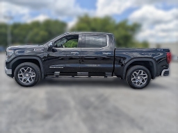 GMC Sierra 1500 SLT 4WD Crew Cab 147" 2026