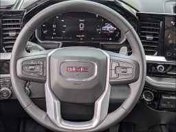 GMC Sierra 1500 SLT 4WD Crew Cab 147" 2026