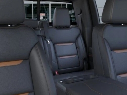 GMC Sierra 1500 AT4 4WD Crew Cab 147" 2026