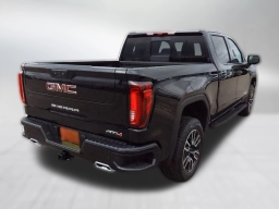 GMC Sierra 1500 AT4 4WD Crew Cab 147" 2026