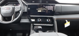 GMC Sierra 1500 AT4 4WD Crew Cab 147" 2026