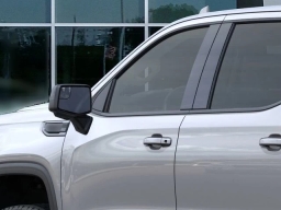 GMC Sierra 1500 AT4 4WD Crew Cab 147" 2026