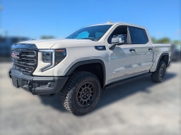 GMC Sierra 1500 AT4X 4WD Crew Cab 147" 2026