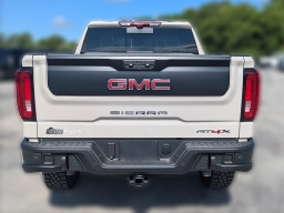 GMC Sierra 1500 AT4X 4WD Crew Cab 147" 2026