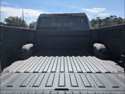 GMC Sierra 1500 AT4X 4WD Crew Cab 147" 2026