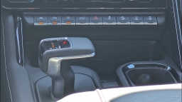 GMC Sierra 1500 AT4X 4WD Crew Cab 147" 2026