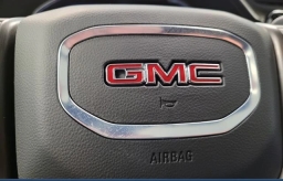 GMC Sierra 1500 AT4X 4WD Crew Cab 147" 2026