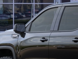 GMC Sierra 1500 AT4X 4WD Crew Cab 147" 2026