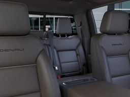 GMC Sierra 1500 Denali 4WD Crew Cab 157" 2026