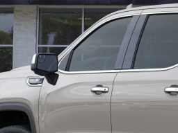 GMC Sierra 1500 Denali 4WD Crew Cab 147" 2026