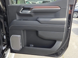 GMC Sierra 1500 Denali 4WD Crew Cab 147" 2026