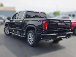 GMC Sierra 1500 Denali 4WD Crew Cab 147" 2026