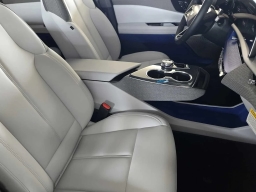 Cadillac OPTIQ Luxury 4dr w/1SC 2026