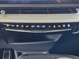 Cadillac OPTIQ Luxury 4dr w/1SC 2026